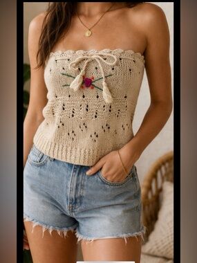Vintage handmade strapless knit tube top by Three Feet Off. size medium